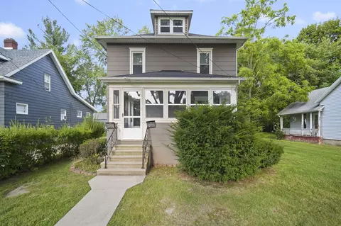 724 Edgewood St, Jackson, MI 49202