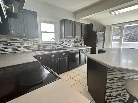 785 Crescent Rd, Jackson, MI 49203 photo 7