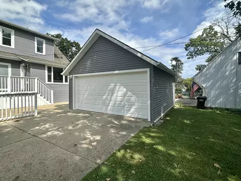 785 Crescent Rd, Jackson, MI 49203 photo 3