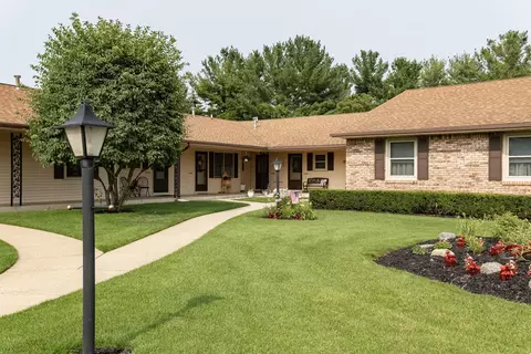 6736 N Wentward Ct #84, Hudsonville, MI 49426