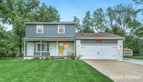 7234 Mountain Ash Dr SE, Grand Rapids, MI 49546