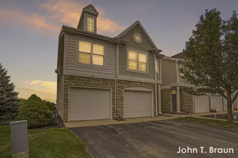 3413 Kings River St SW, Wyoming, MI 49418