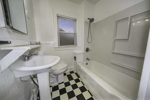 511 Adams St, Jackson, MI 49202 photo 11