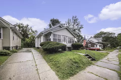 511 Adams St, Jackson, MI 49202 photo 2