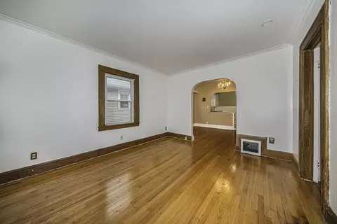 511 Adams St, Jackson, MI 49202 photo 6