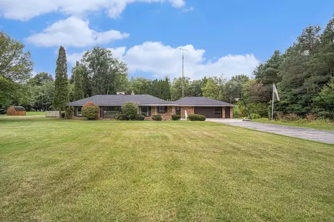 3417 Beattie Rd, Muskegon, MI 49445