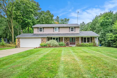 6706 Angling Rd, Portage, MI 49024