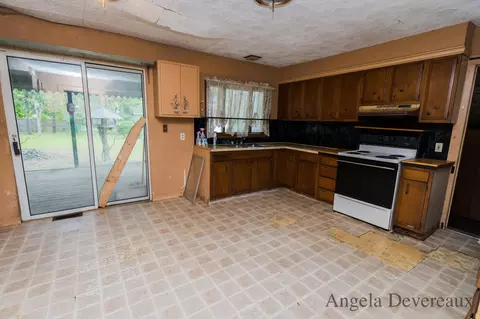 985 S Sheridan Rd, Stanton, MI 48888 photo 17