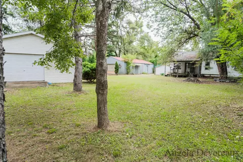 985 S Sheridan Rd, Stanton, MI 48888 photo 5