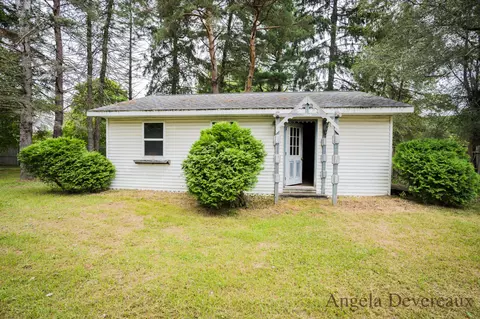 985 S Sheridan Rd, Stanton, MI 48888 photo 11