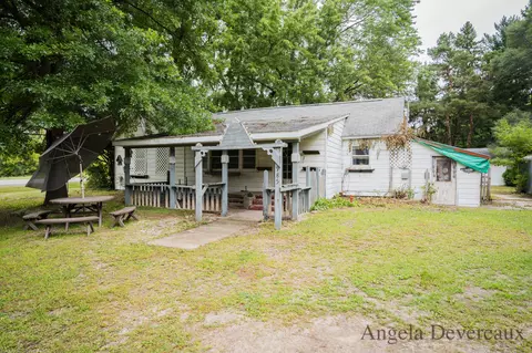 985 S Sheridan Rd, Stanton, MI 48888