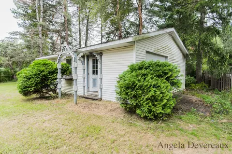 985 S Sheridan Rd, Stanton, MI 48888 photo 10