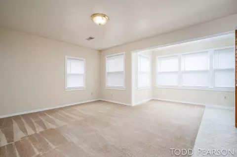 945 Water St, Belding, MI 48809 photo 8