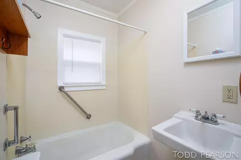 945 Water St, Belding, MI 48809 photo 18
