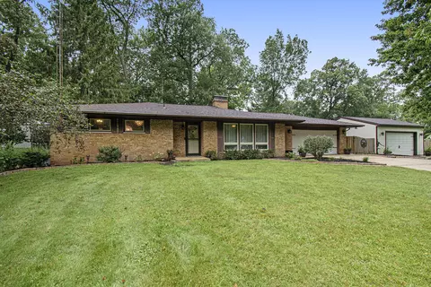 83 Sunset Ln, Niles, MI 49120