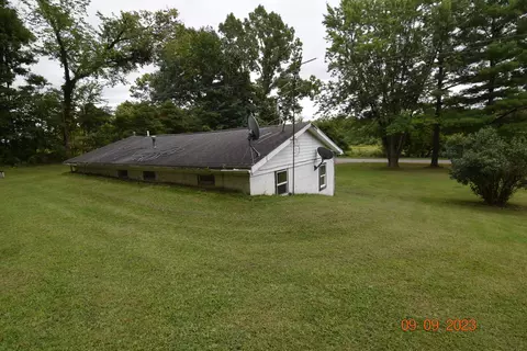 1018 E Central Rd, Quincy, MI 49082 photo 19
