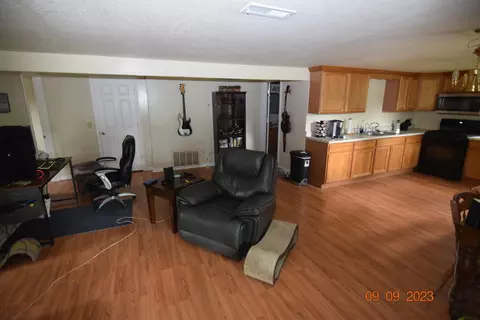 1018 E Central Rd, Quincy, MI 49082 photo 18