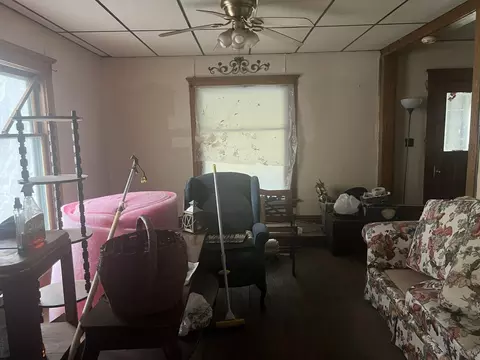 808 Cooley Pl, Jackson, MI 49203 photo 9