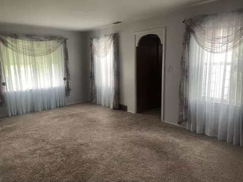 599 Royal Dr, Jackson, MI 49202 photo 32