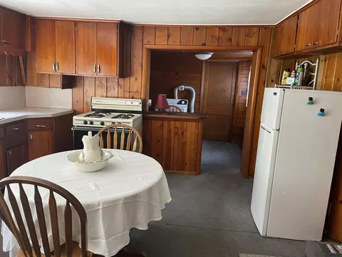 122 E Lake St, Stanton, MI 48888 photo 3