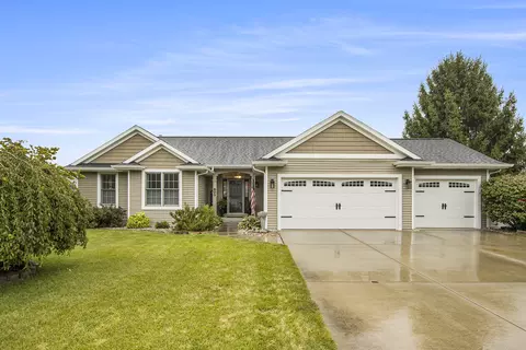 803 Goodsell St, Otsego, MI 49078