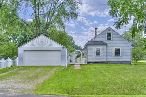 2403 Twilight St, Jackson, MI 49203 photo 3