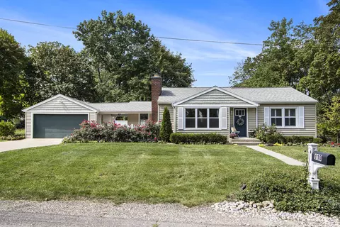 110 S Orient St, Parchment, MI 49004