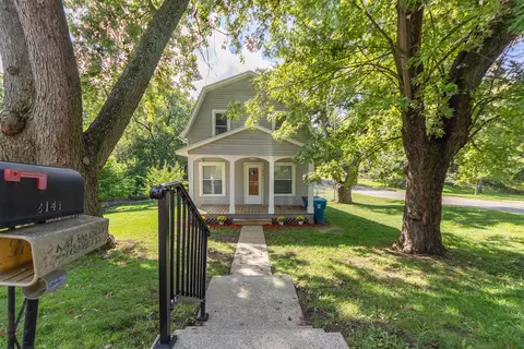 2141 Benton Ave, Kalamazoo, MI 49008