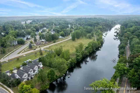 493 Morton Ave #2, Belding, MI 48809 photo 30