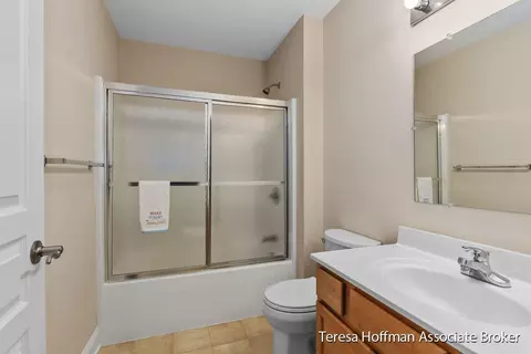 493 Morton Ave #2, Belding, MI 48809 photo 20
