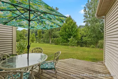 493 Morton Ave #2, Belding, MI 48809 photo 5