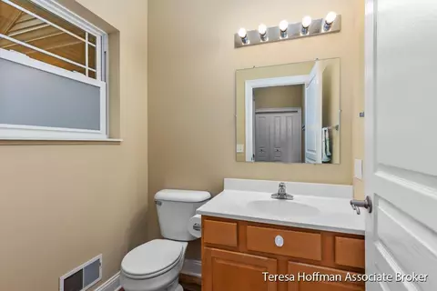 493 Morton Ave #2, Belding, MI 48809 photo 14