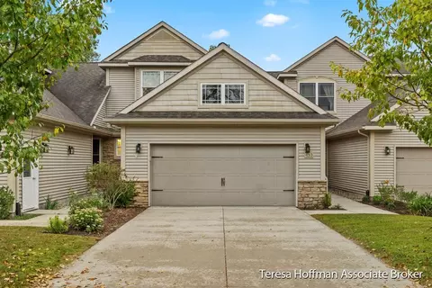493 Morton Ave #2, Belding, MI 48809