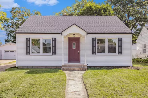 56 Pleasant Ave, Battle Creek, MI 49015