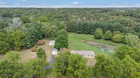 6455 76th St SE, Caledonia, MI 49316