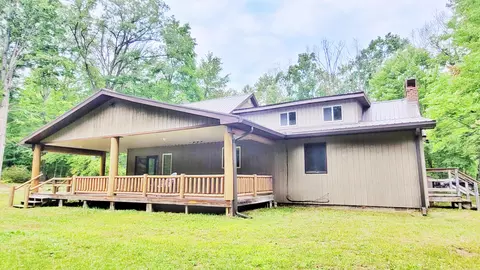 3467 N Walnut Ave, White Cloud, MI 49349 photo 3