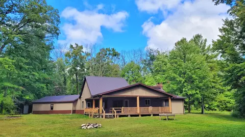 3467 N Walnut Ave, White Cloud, MI 49349 photo 2