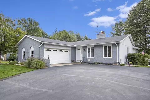 5163 Lewsinda Ave, Kalamazoo, MI 49009