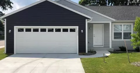 7309 Glendora Ln, Kalamazoo, MI 49009