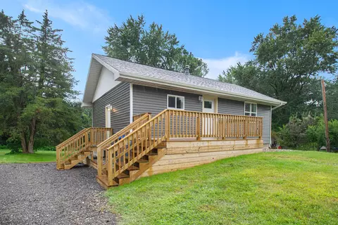26927 Wilkinson St, Edwardsburg, MI 49112