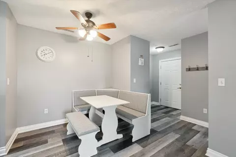 304 Ashley Ct, Brooklyn, MI 49230 photo 11