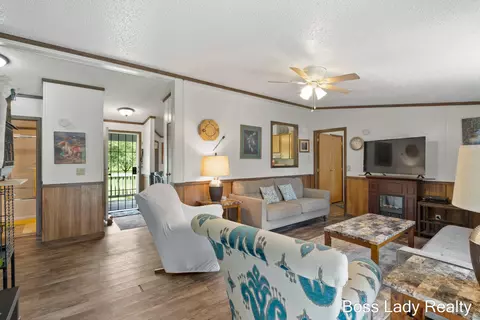 28260 69th St, Covert, MI 49043 photo 11