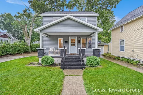 118 Ann St NE, Grand Rapids, MI 49505