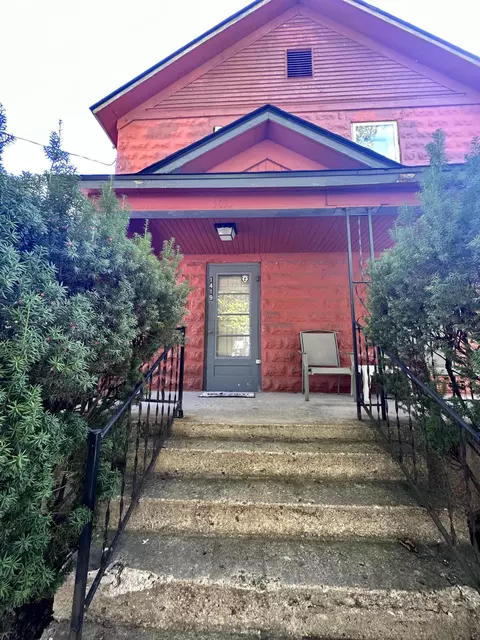 1419 Oak St, Kalamazoo, MI 49008
