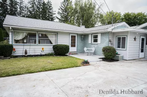 708 Washington St, Lakeview, MI 48850