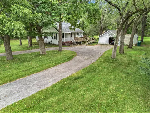 3434 52nd St SE, Kentwood, MI 49512