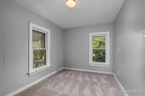1936 Main St, Mcbride, MI 48852 photo 32