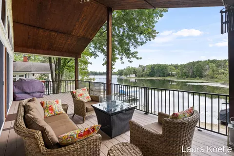 465 Adele Dr, Trufant, MI 49347 photo 4