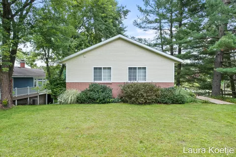 465 Adele Dr, Trufant, MI 49347 photo 41