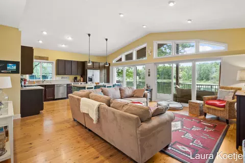 465 Adele Dr, Trufant, MI 49347 photo 7
